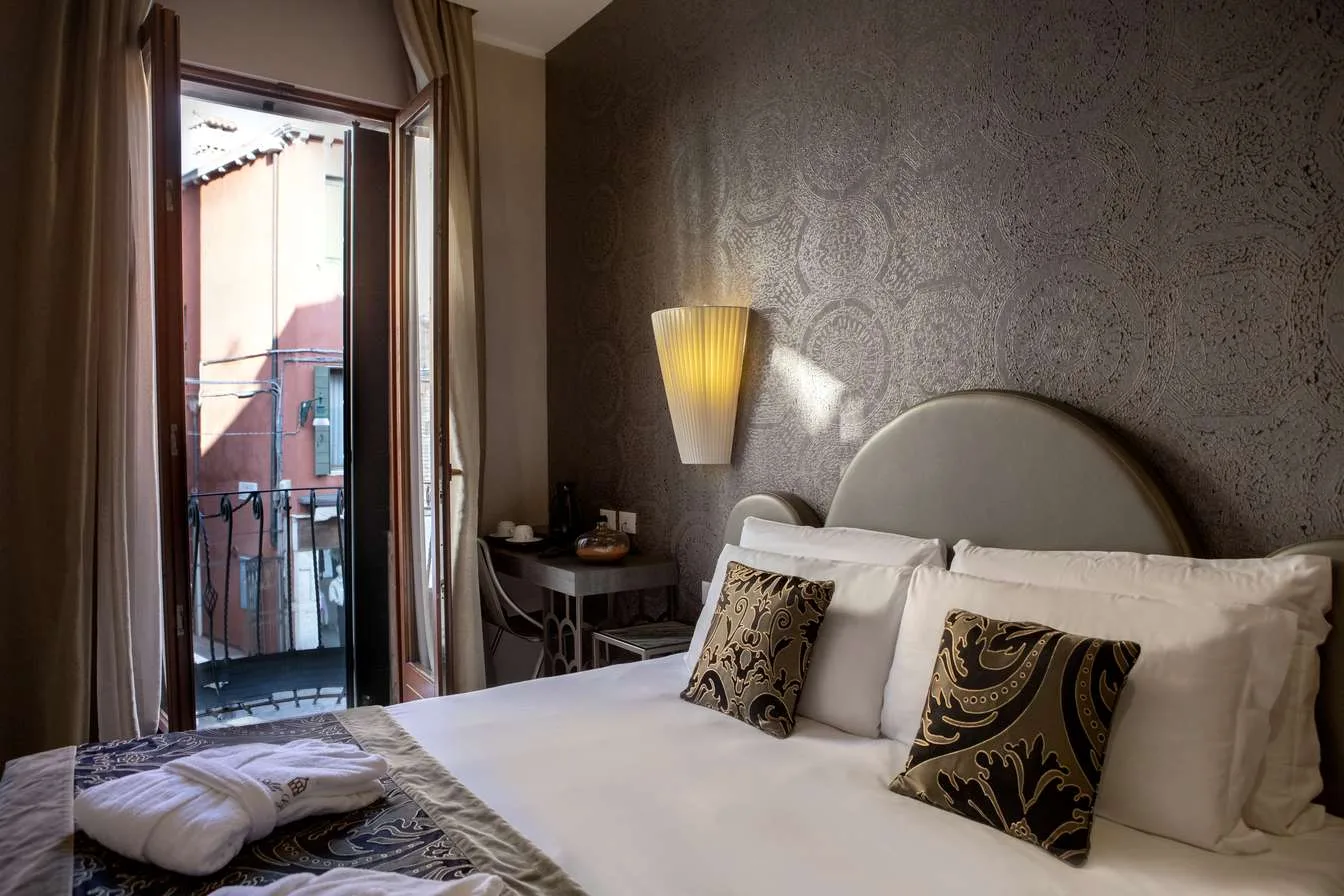 Classic Double Room at Alle Guglie Boutique Hotel